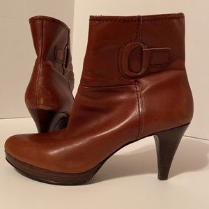 Nine West Ankle boots